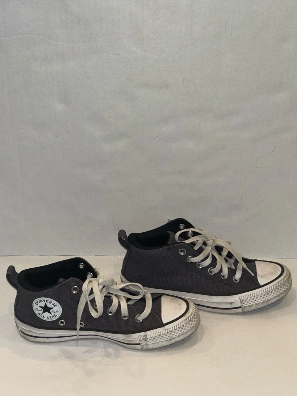 Converse Kids Low-Top Sneakers in Black and White